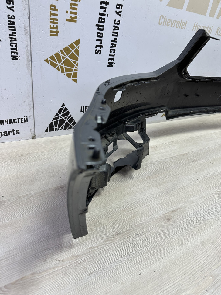 Бампер передний Skoda Yeti рестайлинг OEM 5LU807221 Бампер передний Skoda Yeti рестайлинг OEM 5LU807221