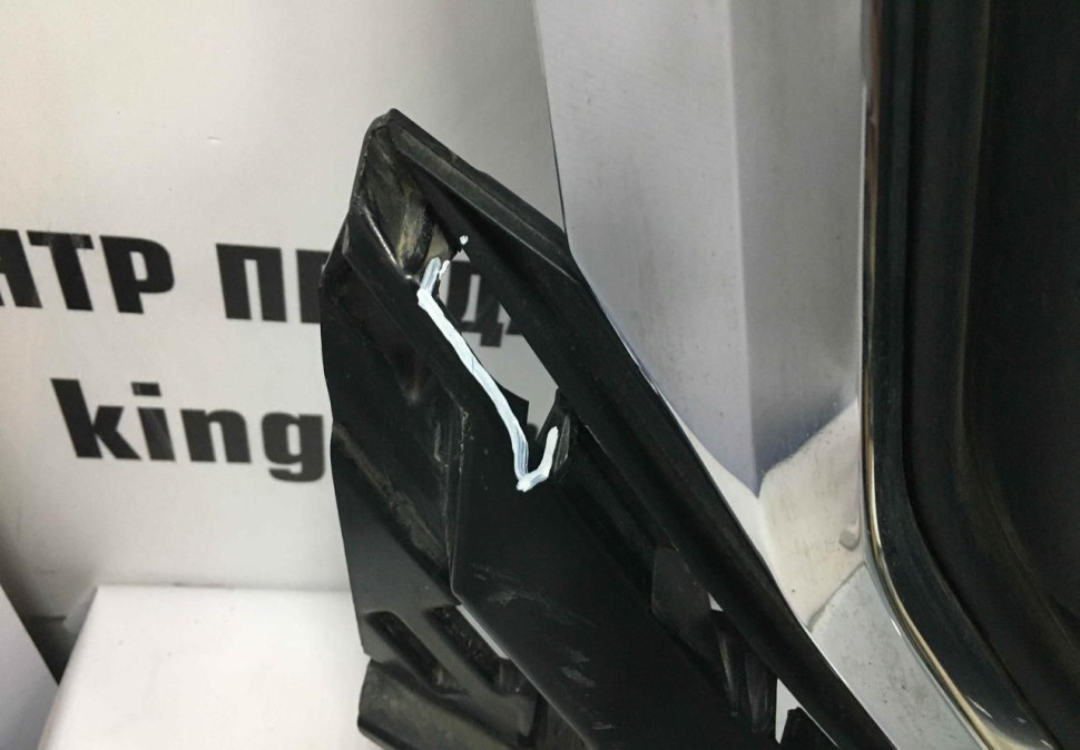 Решетка радиатора Skoda Kodiaq OEM 565853653A Решетка радиатора Skoda Kodiaq OEM 565853653A