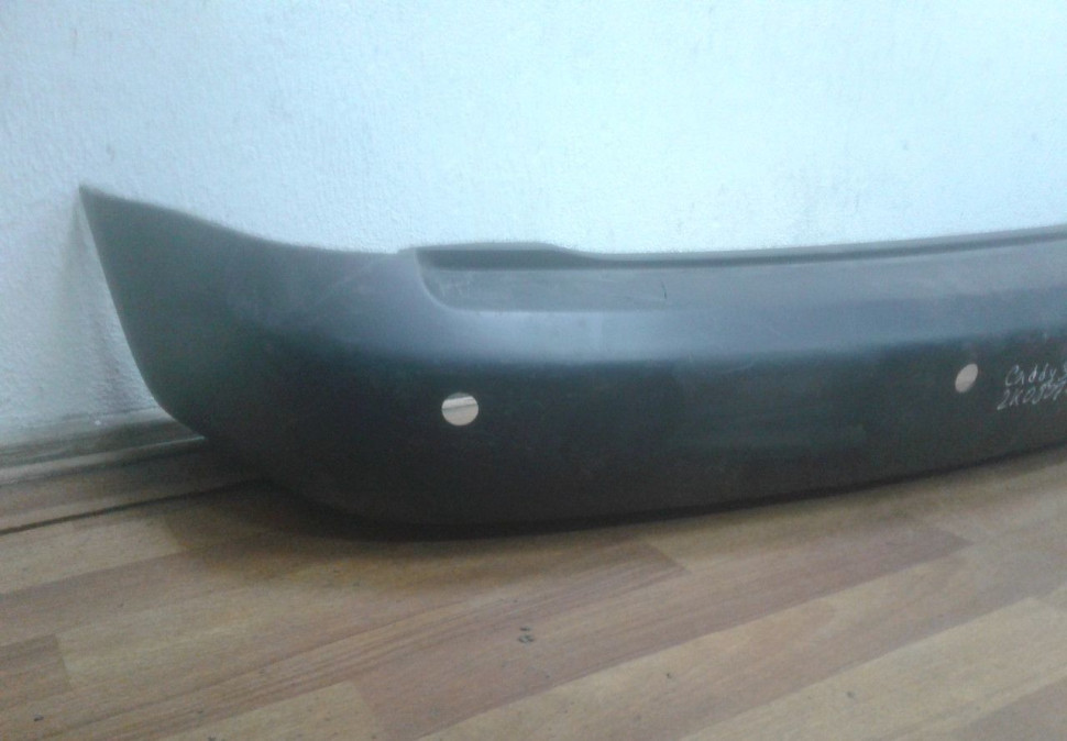 Бампер задний Volkswagen Caddy 3 oem 2K0807421