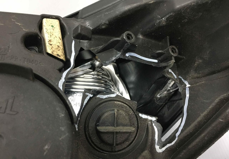 Фара правая Renault Kaptur OEM 260108765R