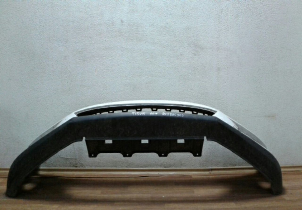 Бампер передний (+ юбка) Volkswagen Tiguan 11- Oem 5N0807221K