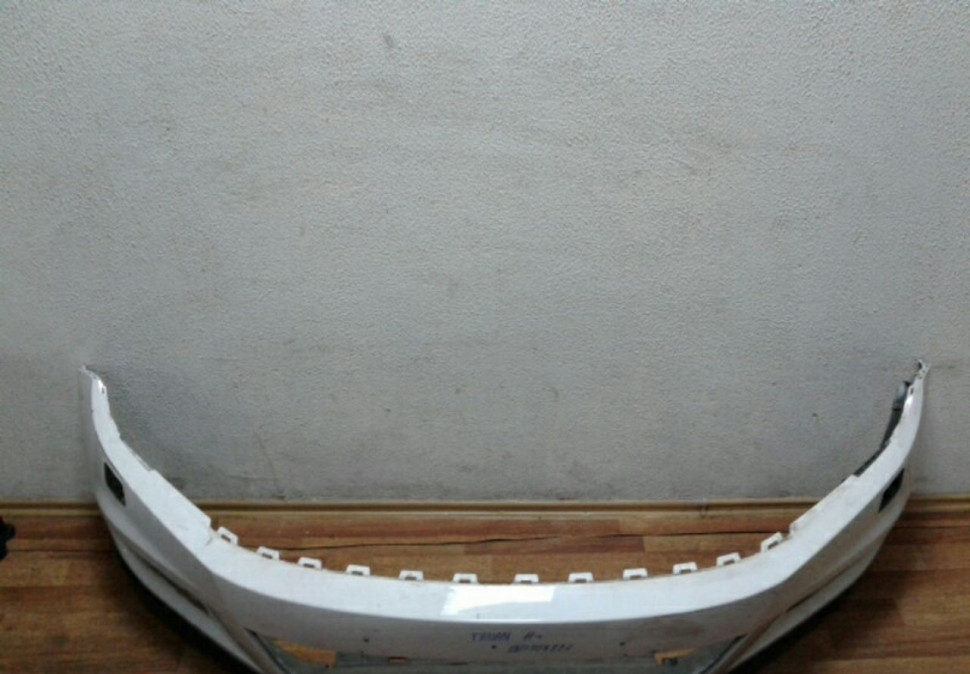 Бампер передний (+ юбка) Volkswagen Tiguan 11- Oem 5N0807221K
