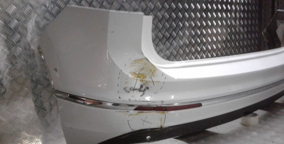 Бампер задний Volkswagen Tiguan 2 oem 5NR807421 Бампер задний Volkswagen Tiguan 2 oem 5NR807421