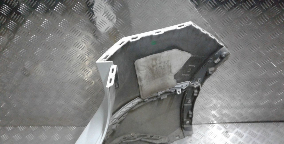 Бампер задний Volkswagen Tiguan 2 oem 5NR807421 Бампер задний Volkswagen Tiguan 2 oem 5NR807421