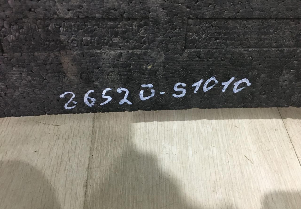 Абсорбер переднего бампера Hyundai Santa Fe 4 2018> oem 86521S1010 Абсорбер переднего бампера Hyundai Santa Fe 4 2018> oem 86521S1010