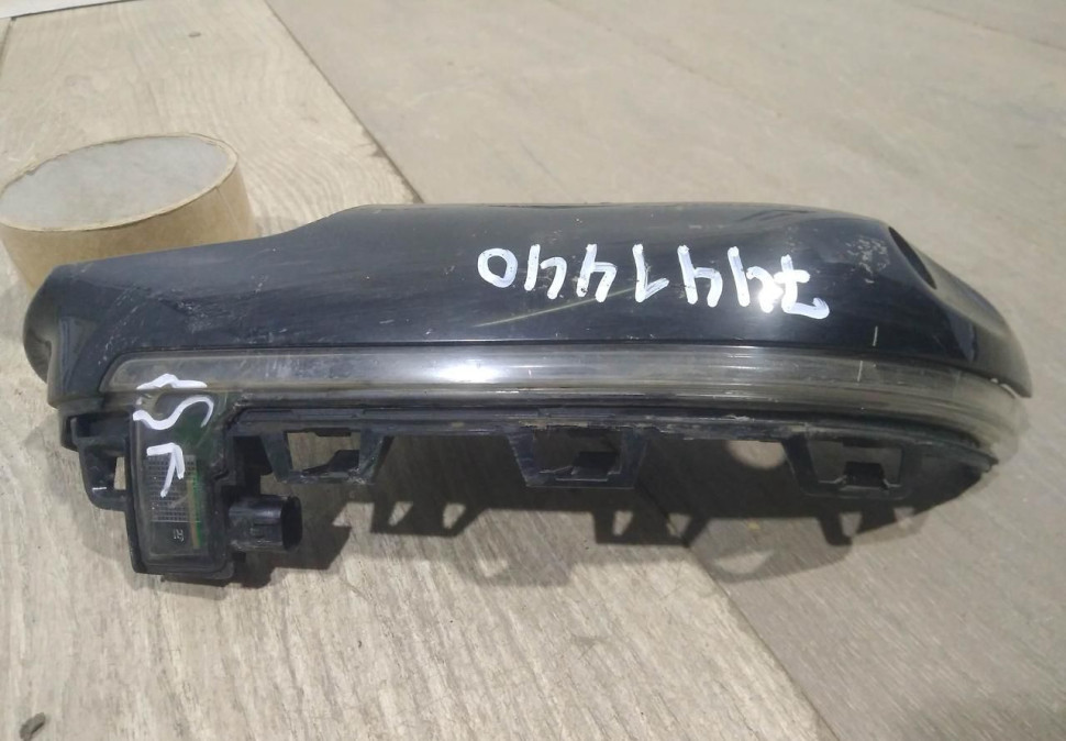 Повторитель поворота правого зеркала бу BMW X3 G01 OEM 63137441440