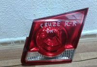 Фонарь правый внутренний Chevrolet Cruze седан (мал. скол крепл.)