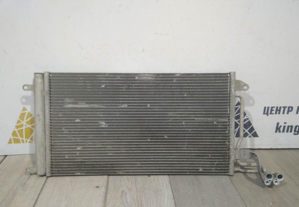 Радиатор кондиционера бу Skoda Rapid OEM 6R0820411T