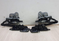 Петли капота комплект Jaguar E-Pace oem j9c316801AB (скл-3)