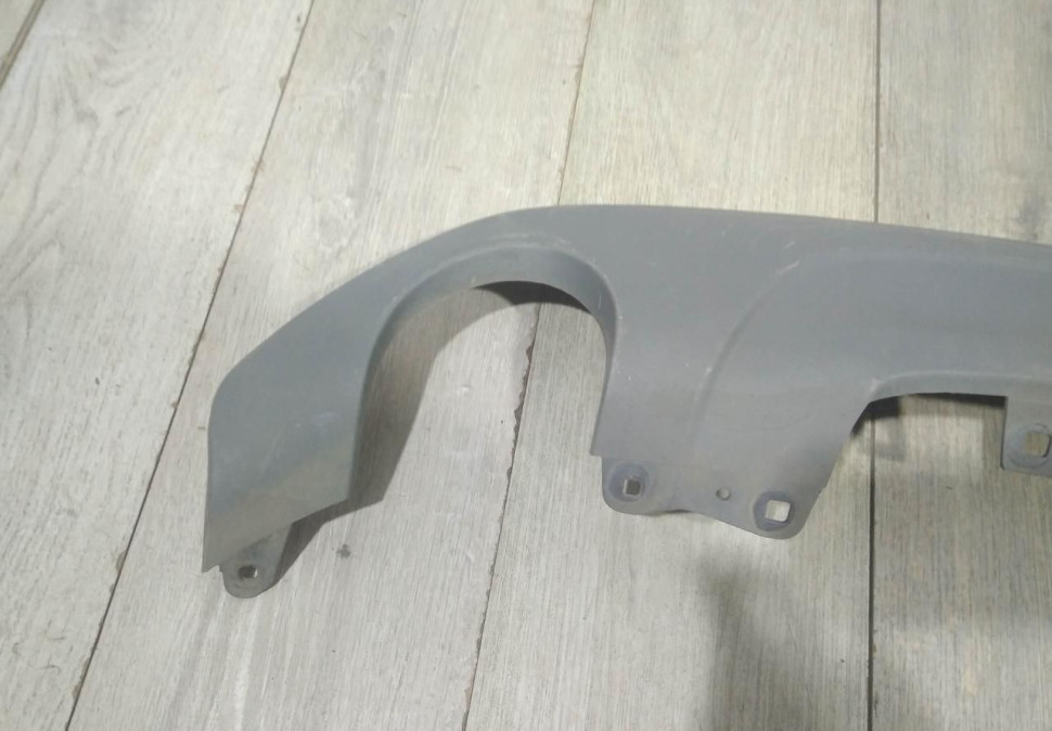 Накладка заднего бампера бу BMW X1 F48 OEM 51127332324