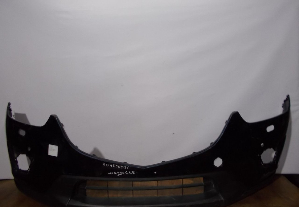 Бампер передний бу Mazda CX5 OEM RD4550031 (скл-3)