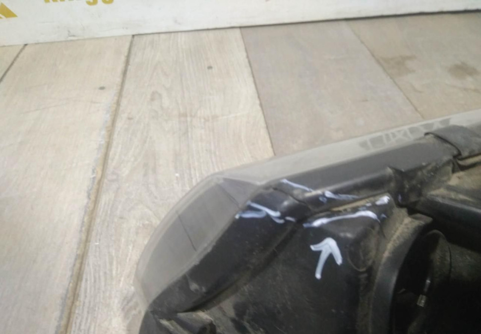 Фара правая бу Renault Logan 2 OEM 260105559R