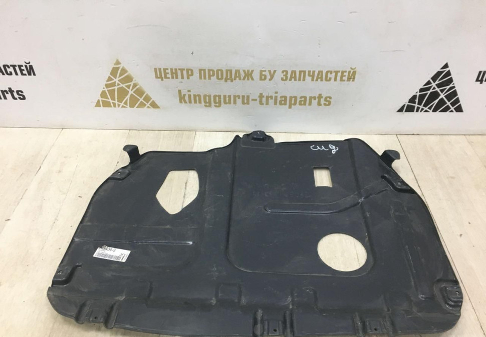 Защита двигателя Kia Ceed 1 2007 OEM 4114349 Защита двигателя Kia Ceed 1 2007 OEM 4114349