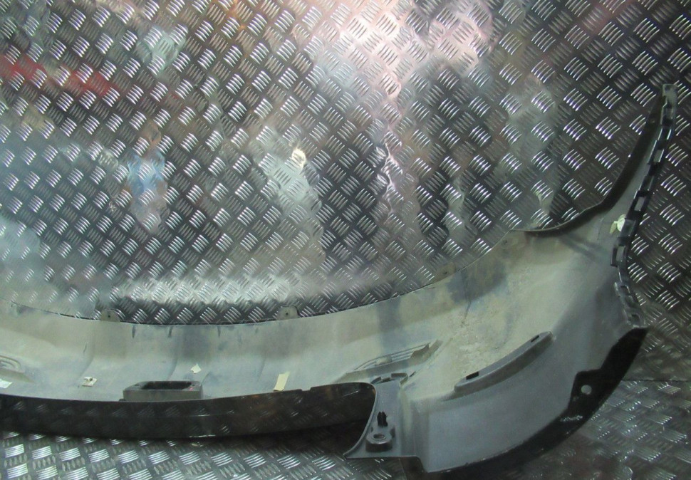 Бампер задний Lada X-Ray oem 850220699R (скл-3)