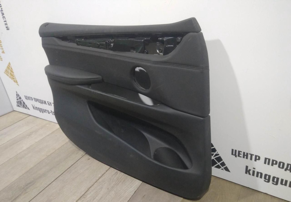 Обивка двери передняя левая бу BMW X5 F15 OEM 51417484717
