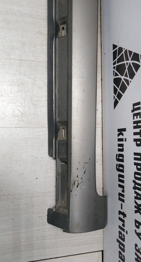 Накладка порога правая Volkswagen Passat B7 11-15 oem 3aa853092c Накладка порога правая Volkswagen Passat B7 11-15 oem 3aa853092c