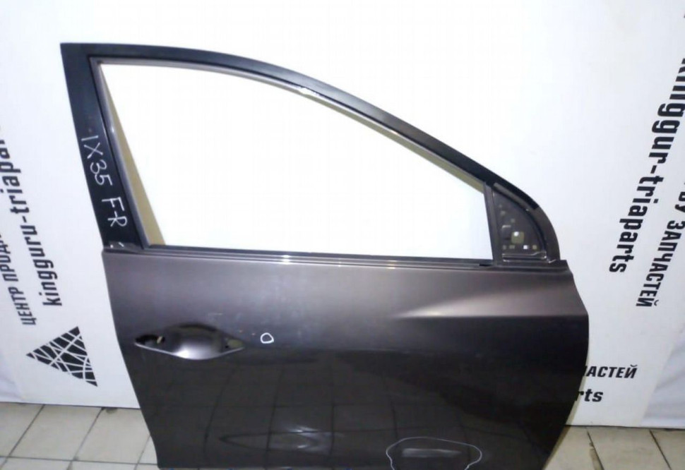 Дверь передняя правая Hyundai IX35 oem 760042Y010 (скл-3) Дверь передняя правая Hyundai IX35 oem 760042Y010 (скл-3)