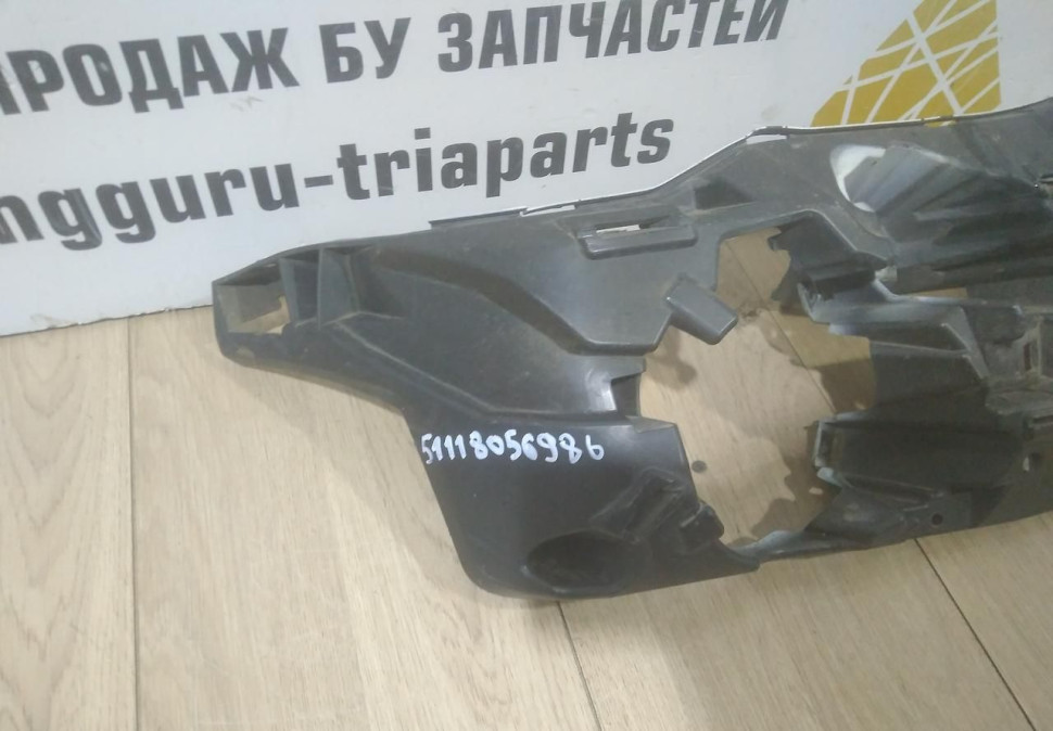 Кронштейн противотуманной фары правый бу BMW X3 F25 M-Pack рестайлинг OEM 51118056986