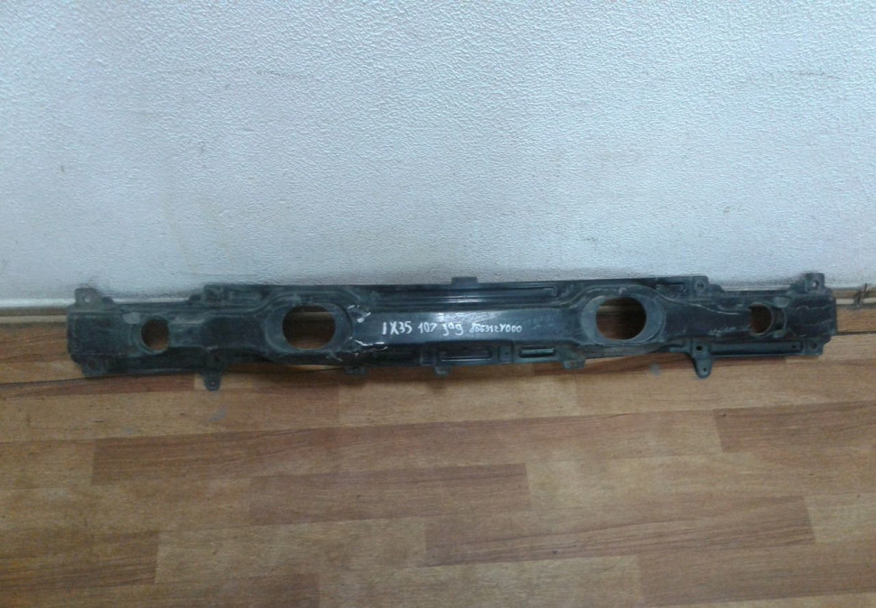 Усилитель заднего бампера Hyundai Ix35 oem 866312y000 (трещины)