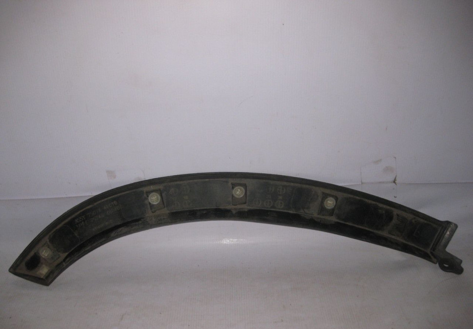 Накладка двери задняя левая Lexus RX3 oem 7507848010 (скл-3) Накладка двери задняя левая Lexus RX3 oem 7507848010 (скл-3)