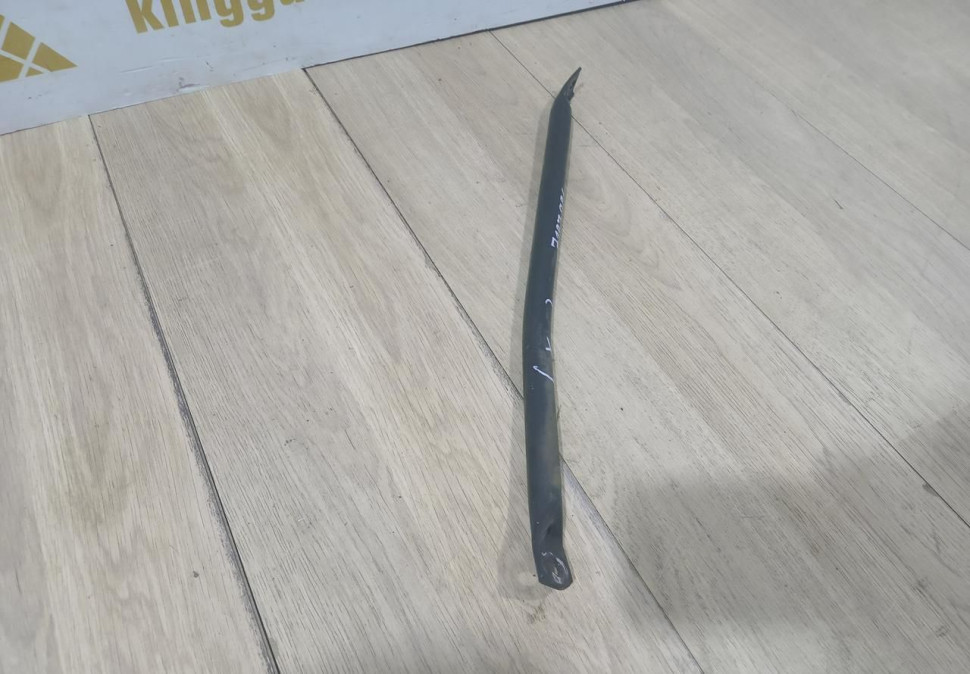 Стойка панели правая бу BMW 5 F10 OEM 7187096