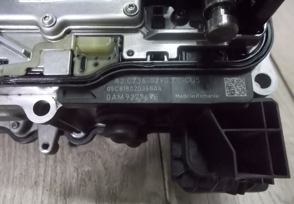 Мехатроник Volkswagen / Audi / Skoda oem 0AM325025K