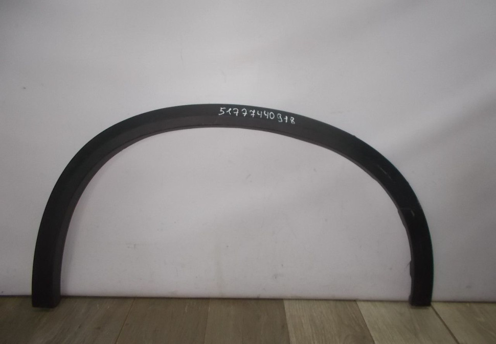 Молдинг крыла передний правый бу BMW X5 G05 OEM 51777440918
