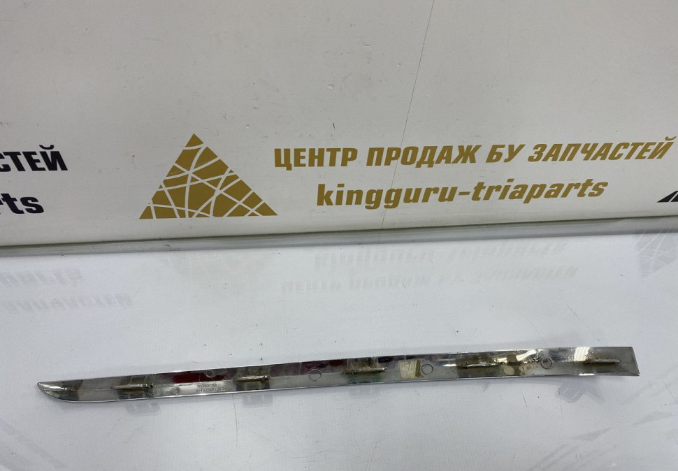 Молдинг заднего бампера правый BMW 7 G11 рестайлинг OEM 51127478360