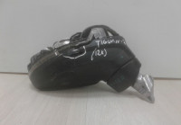 Зеркало правое (12к)  Volkswagen Tiguan 2  oem 5NB857502A (слом.мал часть)  (без крышки и зеркл. элемента)