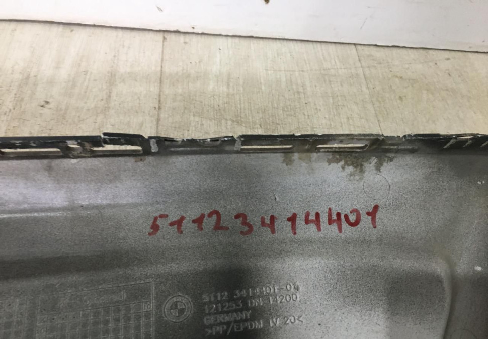Кронштейн заднего бампера левый BMW X3 E83 OEM 51123414401 Кронштейн заднего бампера левый BMW X3 E83 OEM 51123414401