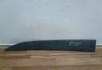 Молдинг (накладка) двери передний левый Hyundai ix35 (10-15) (слом. 1 крепл.) oem 877232s000