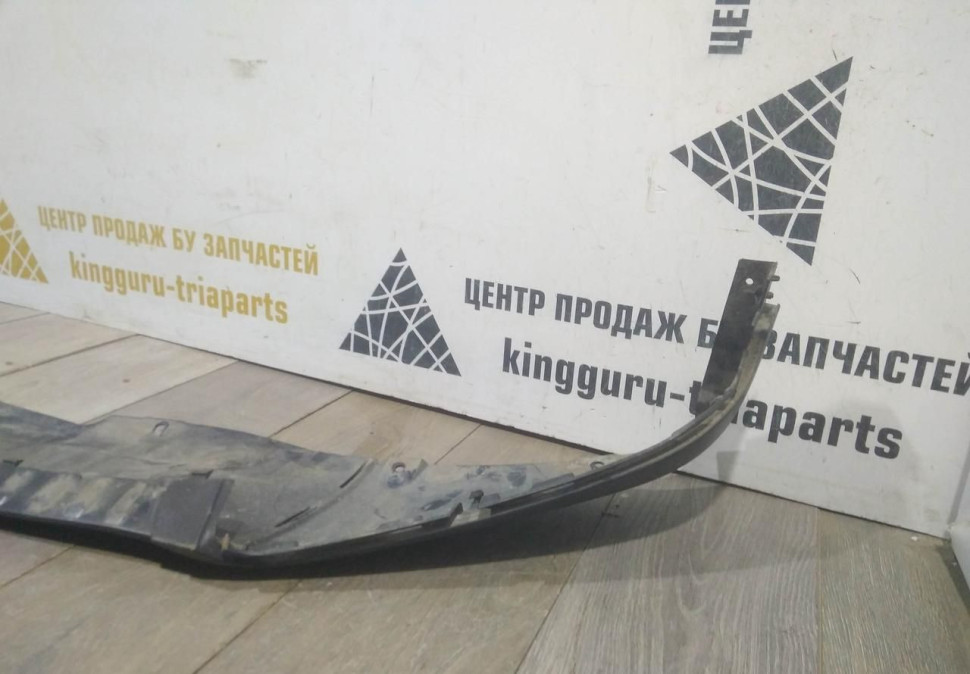 Спойлер переднего бампера бу BMW X6 F16 OEM 51117319796 Спойлер переднего бампера бу BMW X6 F16 OEM 51117319796