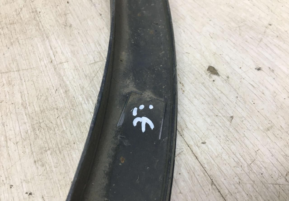 Расширитель арки крыла передний левый Volkswagen Tiguan 2 2016 oem 5na854731E