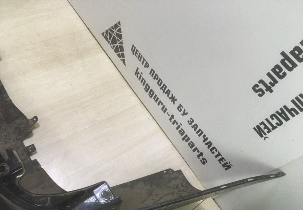 Бампер задний Volkswagen Passat B6 универсал oem 3C9807421 Бампер задний Volkswagen Passat B6 универсал oem 3C9807421