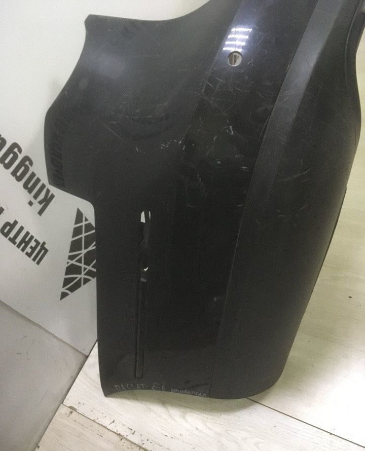 Бампер задний Volkswagen Passat B6 универсал oem 3C9807421 Бампер задний Volkswagen Passat B6 универсал oem 3C9807421