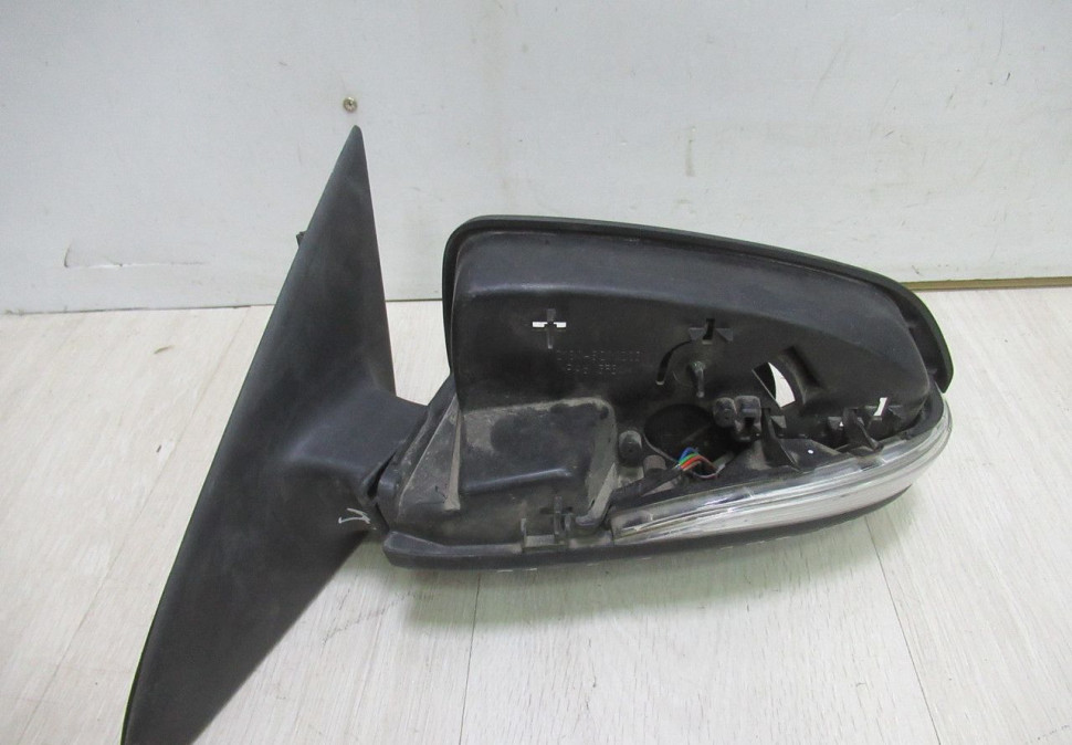 Зеркало левое электр Lada Vesta 15- oem 8450030231 (слом пов. мех)(без крыш и зеркал элеме)(скл-3)