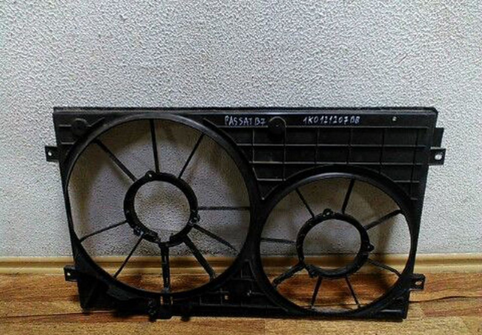 Диффузор Volkswagen Passat B7 oem 1k0121207bb