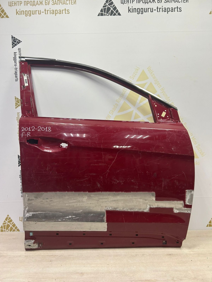 Дверь передняя правая Hyundai Santa Fe 3 (вмятина)(скл-3)