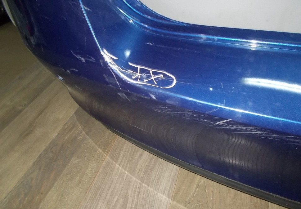 Бампер задний бу Skoda Rapid OEM 60U807421B