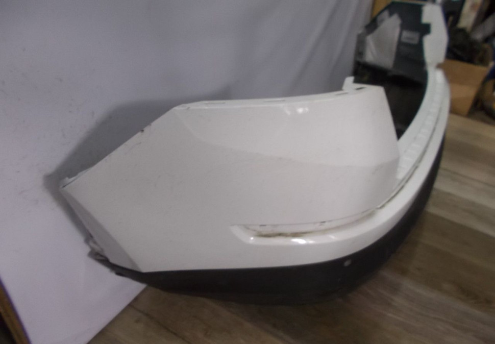 Бампер задний бу Skoda Kodiaq OEM 562807421