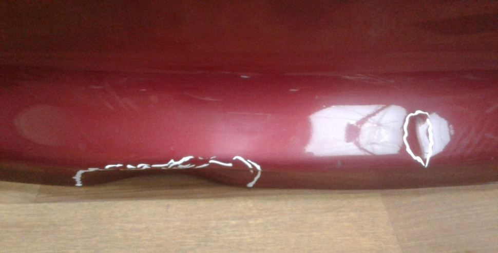 Крышка багажника Volkswagen Tiguan 1 oem 5n0827173 (вмятина) Крышка багажника Volkswagen Tiguan 1 oem 5n0827173 (вмятина)