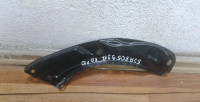 Кронштейн передней панели левый бу Skoda Rapid OEM 5JA805931B