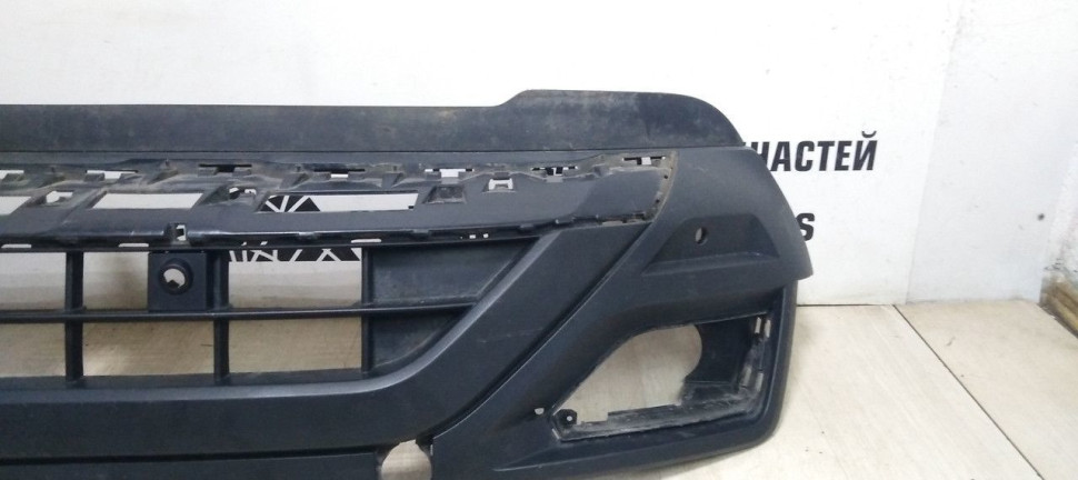 Спойлер переднего бампера Volkswagen Teramont  oem 3cn805903b