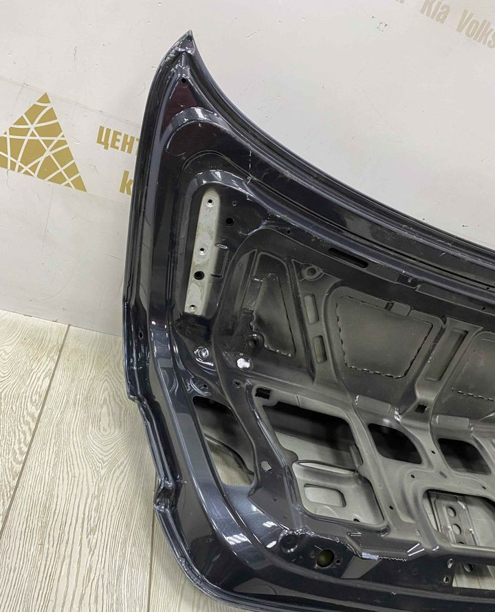 Крышка багажника BMW 5 F10 OEM 41627240552