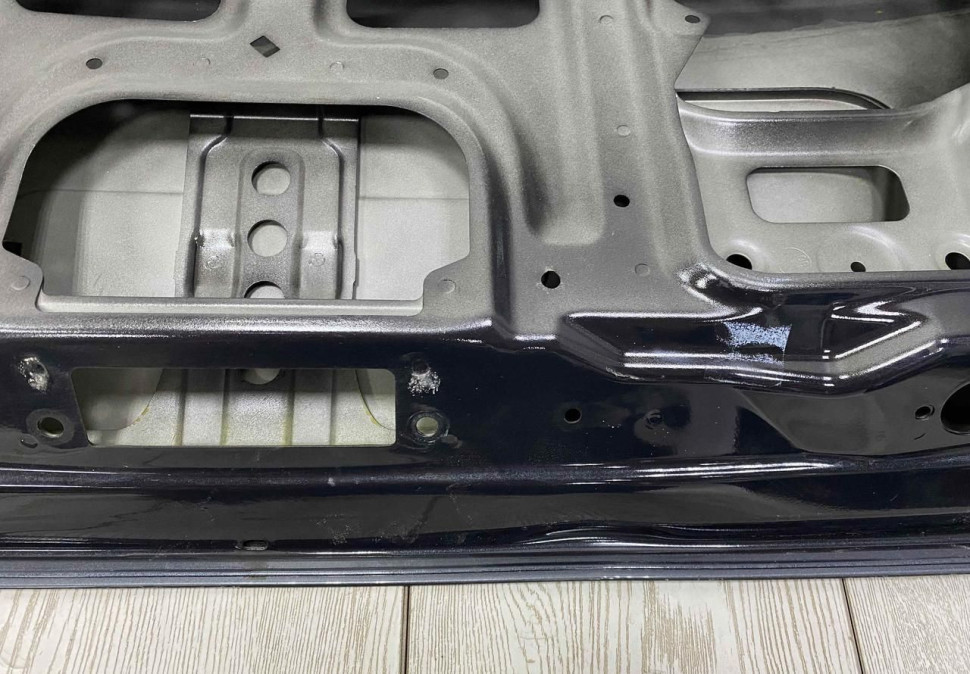 Крышка багажника BMW 5 F10 OEM 41627240552 Крышка багажника BMW 5 F10 OEM 41627240552