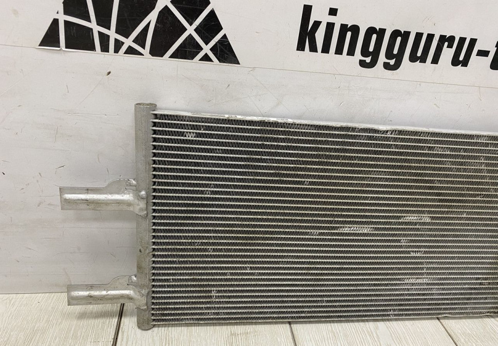 Радиатор охлаждения масла КПП BMW X2 F39 M235iX OEM 17118645851 Радиатор охлаждения масла КПП BMW X2 F39 M235iX OEM 17118645851