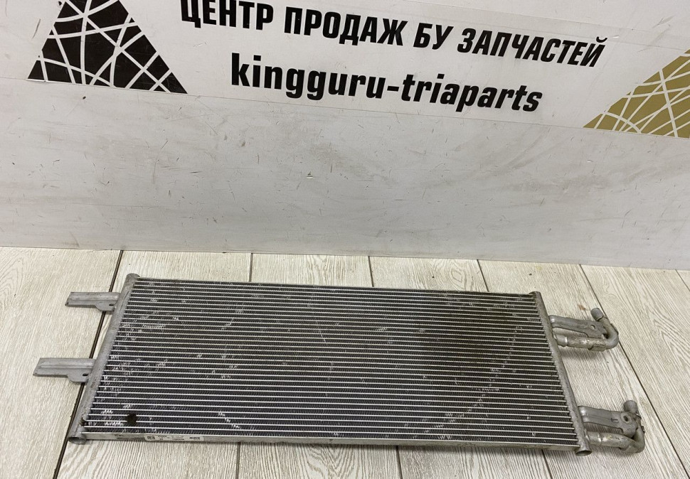 Радиатор охлаждения масла КПП BMW X2 F39 M235iX OEM 17118645851 Радиатор охлаждения масла КПП BMW X2 F39 M235iX OEM 17118645851
