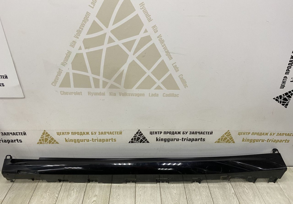 Порог левый BMW X7 G07 M-Pack OEM 51778745429 51778069983