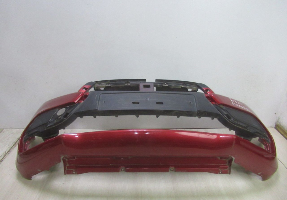 Бампер передний Lada X-Ray oem 620228136R (скл-3) Бампер передний Lada X-Ray oem 620228136R (скл-3)