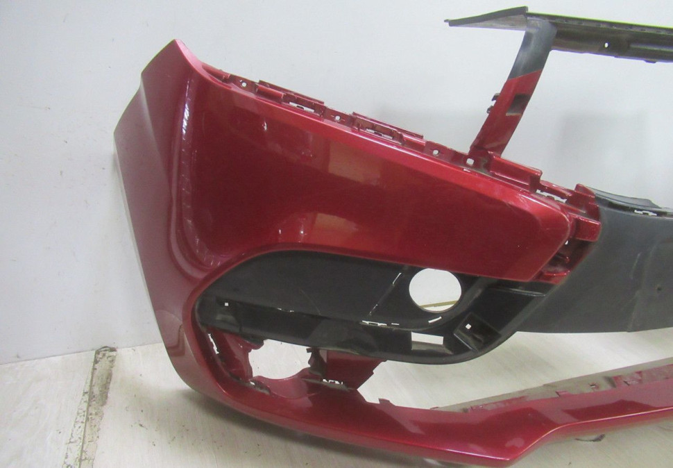 Бампер передний Lada X-Ray oem 620228136R (скл-3)